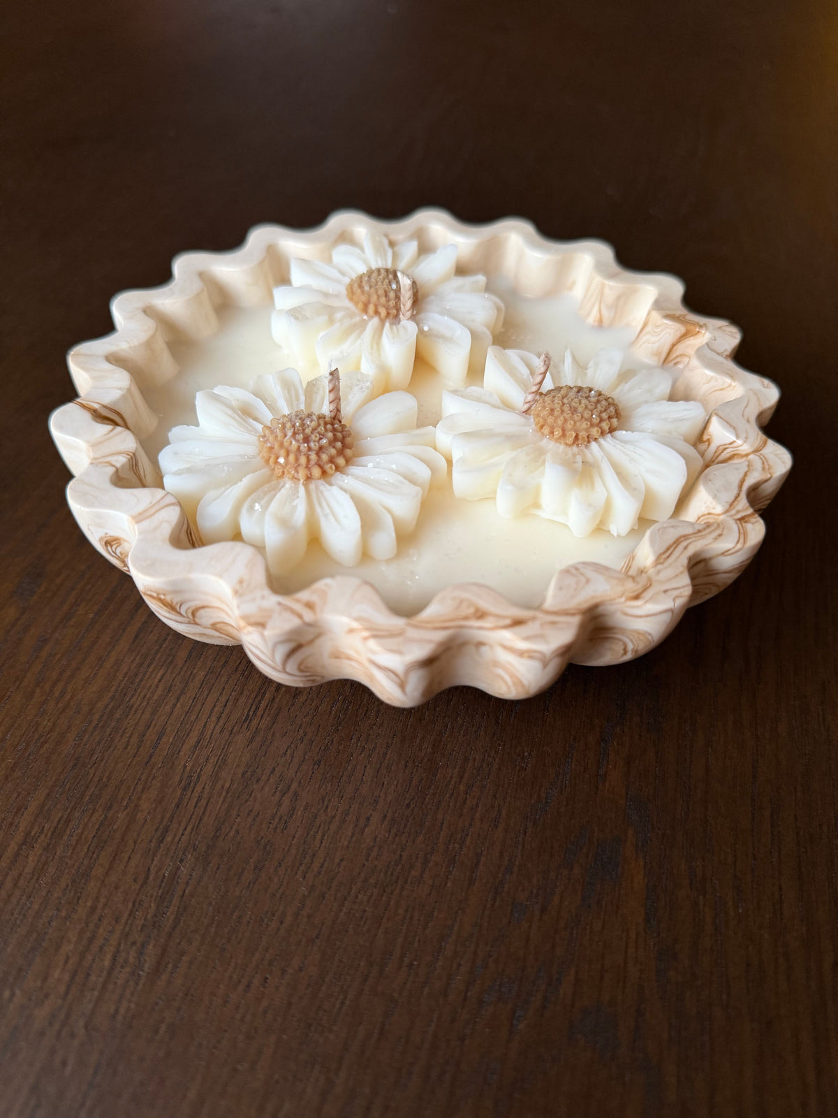 Daisy Candle